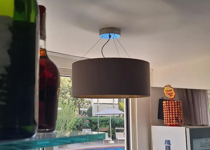 席勒酒店 切尔维亚