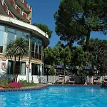 Schiller Hotel