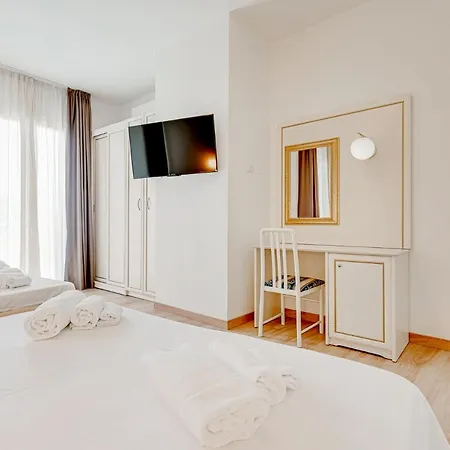 Schiller 3* Cervia