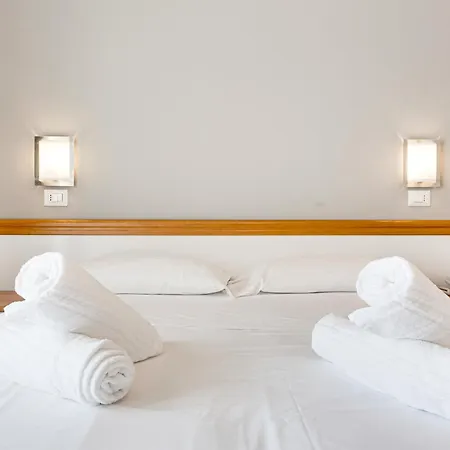 Schiller Hotel 3*