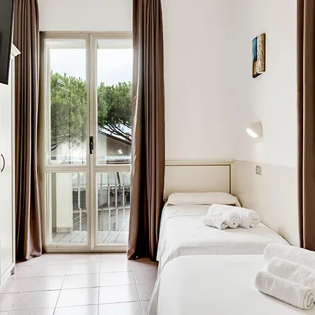 Schiller Hotel