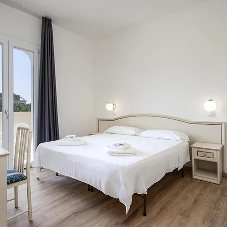 Schiller Отель Червия