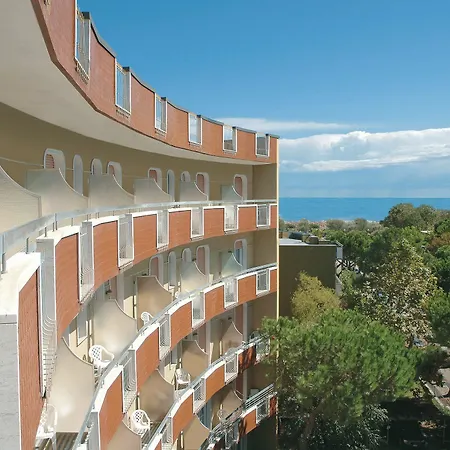 Schiller Hotel 3*